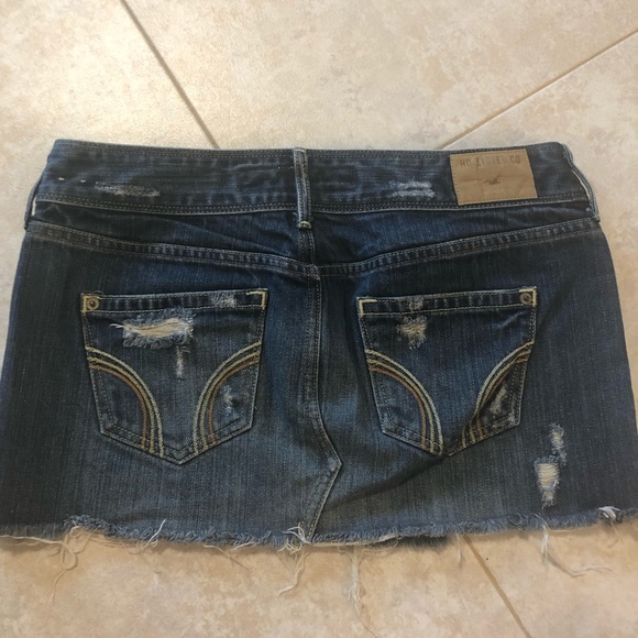 Hollister Jean Mini Skirt - Picture 2 of 2